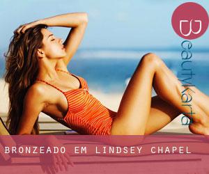 Bronzeado em Lindsey Chapel